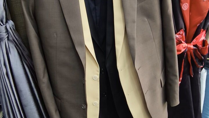 ✨ 4 Suits – Online Order ✨Perfect Fit • Premium Quality • Custom Made 👔Worldwide Delivery 🌎📦Thank