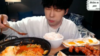 Mì trứng xúc xích muôn năm phần 7 #mukbang