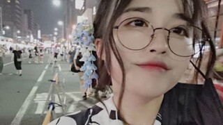 [Pineapple Saidong] Beautiful internet celebrity female anchor encountered "harassment" by a psychop