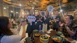 Đi ăn tại nhà hàng Trấn Thành