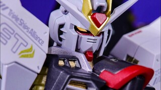 Apakah cetakan ulangnya pasti akan laku? Bandai MR Strike Freedom RE: A Simple Share