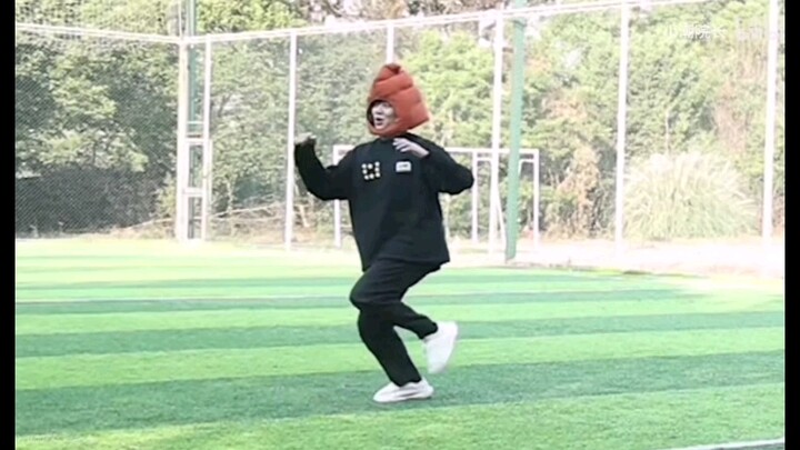 小踢它三分钟纯享版