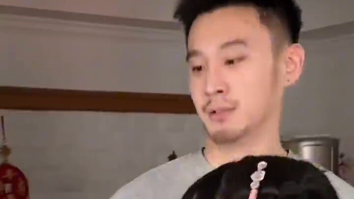 Cai Cai and Sister Qiong are true love, wonton is an accident