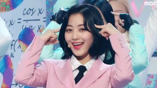 【Twice】عندما يترك شخص ما مكانه، يتم تغيير الأغنية
