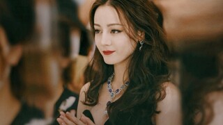 Vanity Fair Ⅱ Selebriti Wanita di Bawah Lensa Orang yang Lalu Lintas