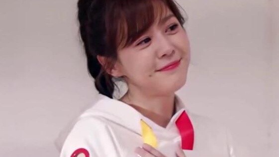 [Love Apartment] Team spirit | "Warm Light" homemade MV | Don't cry, our little Diao Chan, look back