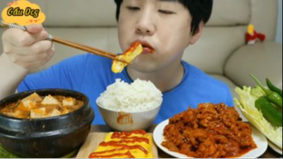 Thịt xào, canh kim chi đậu hủ, trứng cuộn phần 3 #mukbang