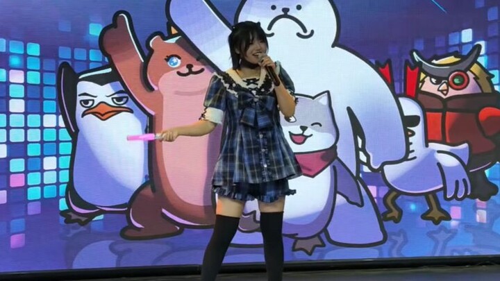 Original Chinese production!! … There’s another cute girl again… Such a round face, so adorable. The