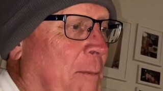 老爸对女儿吐槽他“双标”的老婆