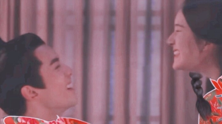 “Anh ấy nói cô ấy là người phụ nữ của anh ấy mà!”
