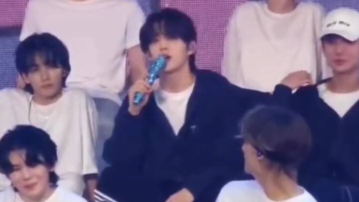 Choi Seung-cheol: Ban đầu công ty bảo tôi đợi đến ngày cuối cùng mới nói, nhưng tôi nhất quyết không