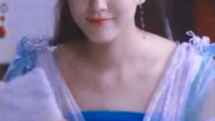 Only when I grew up did I realize!! This dashing detective and the tragic beauty are actually played