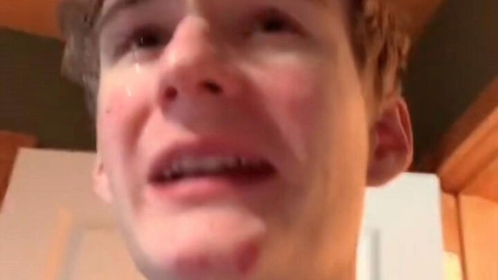 ทุกคนบอกว่าฉันเดาใจพวกคุณออก