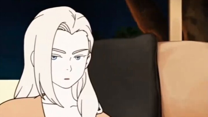 Kakak Senior Luo Xiaohei: Kalian berempat dikelilingi olehku sendirian