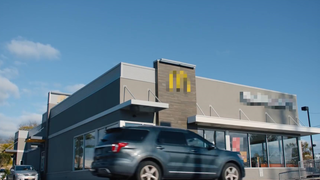 汉堡王，又来调戏麦当劳了哈哈哈哈