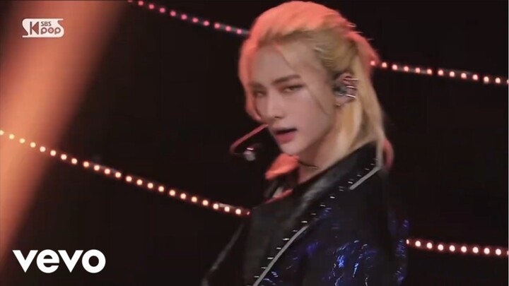 Hyunjin - Señora [Official FMV]