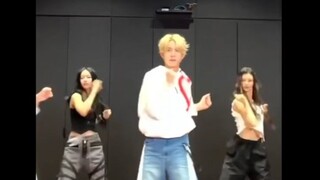 李哥真的好女生呀