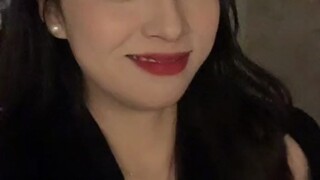 后面的小姐姐也太美了吧！！