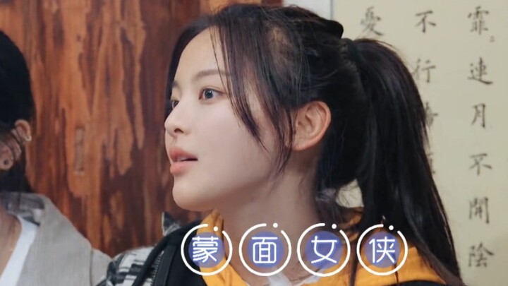 Dương Siêu Việt tiết lộ khi quay phim đã dẫn mẹ đến tiệm tóc đòi lại công lý