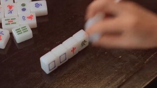 This is what a master does when playing mahjong. He predicts that his opponent will break the cards 