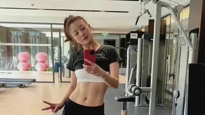 女明星们的身材管理，真的一直在线啊 "赵丽颖 "赵露思 "谁说内娱只有白幼瘦