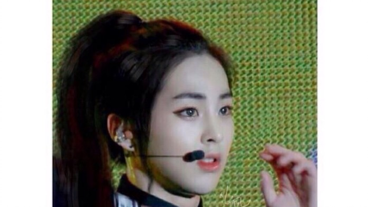 【EXO】Transformasi gender Grup wanita paling macho sepanjang masa – Unfair versi live