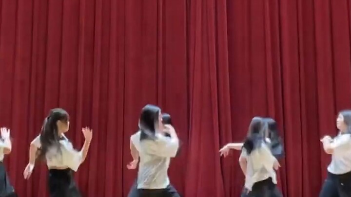 อากาศเกาหลีมันมีอะไรแน่นอน จริงๆ แล้วมีแต่ศิลปินทั้งนั้น