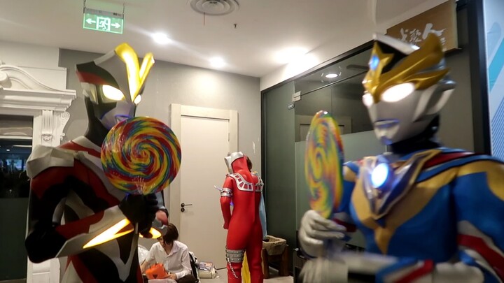 Kẹo mút Halloween siêu ngon