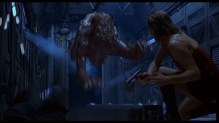 Alice vs Licker (Train fight)
