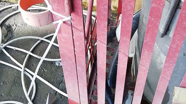 Washing motorcycle (2)