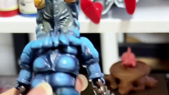 Baltan's clone has a KO version???
