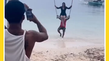 Scenic-area staff moonlight as photographers for instant pro-quality shots