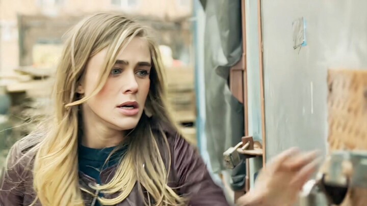 There’s a voice in your head telling you to pick the lock—would you do it?