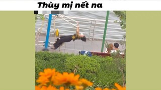 Ai bảo đẻ con gái là thùy mị nết na #haihuoc #funny