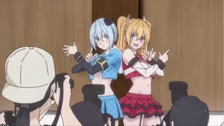 Waduh kameramennya pada gagal fokus nih😆