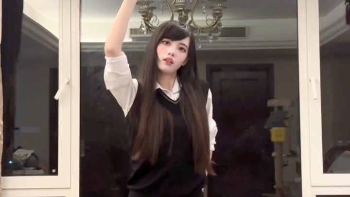 Aku lebih menyukaimu⁰̷̴͈꒨⁰̷̴͈♡