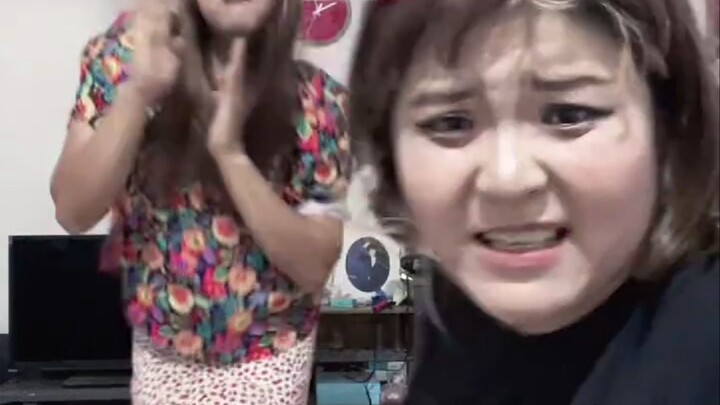 عرض الرقص الثنائي بين شنغ وبين تاي لأغنية "الوقت يغلي المطر"