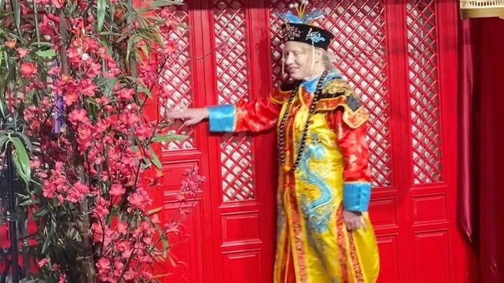 ชาวต่างชาติที่มาเที่ยวจีน แต่พูดภาษาจีนไม่ได้ จะทำอย่างไรดี?