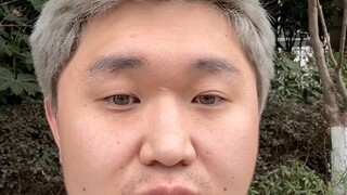 别告诉我媳妇 偷偷进行（我太饿了）