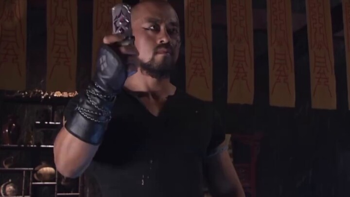 This video will show you how weak the Yan Emperor's fighting ability is.