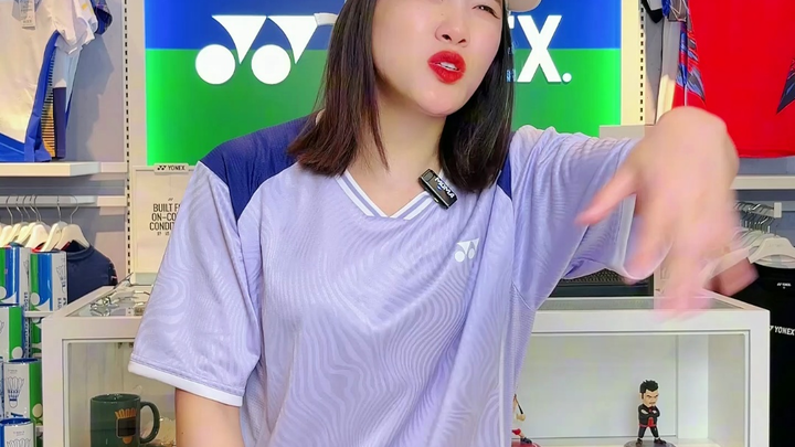 Bạn chơi #cầu lông có bạn đánh cầu giống thế này không? #KangfaSports #Yonex