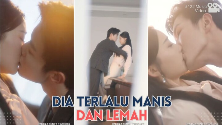 Ingin Melakukan Hubungan Didalam Ruangan Kantor - Dia Terlalu Manis Dan Lemah