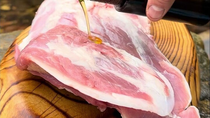 Oven-baked lamb leg; the mud seems a bit wet.