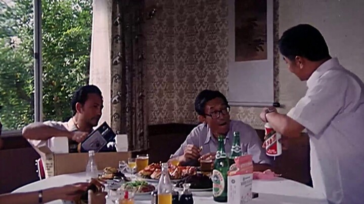 国有企业是如何被干没的，40年前的老电影太讽刺太现实了