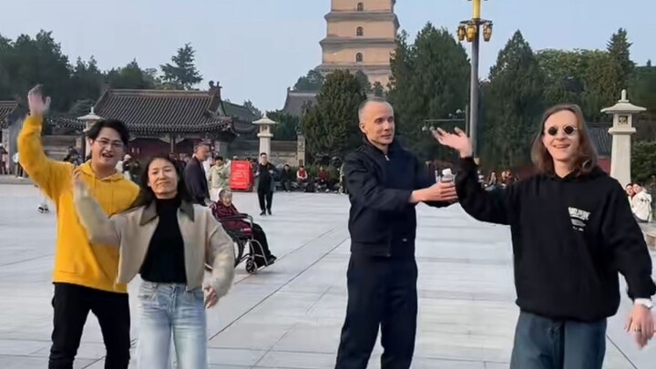 Popping Chain Challenge