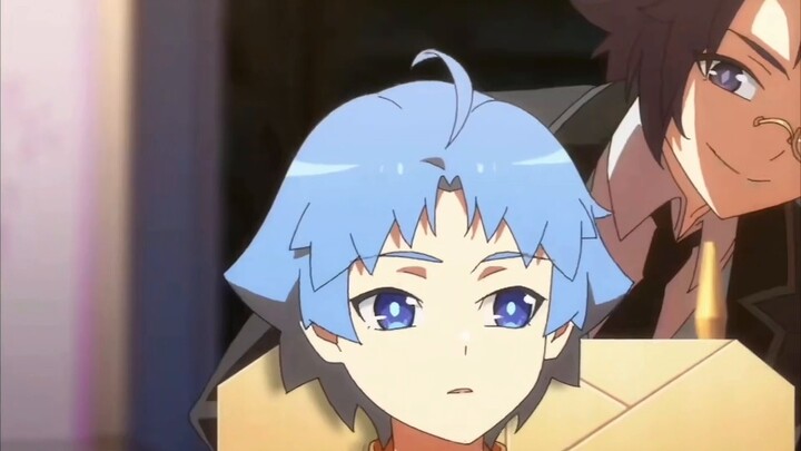 “ทันทีที่เพลงเริ่ม รักแรก (ซีพี) ก็ปรากฎ”