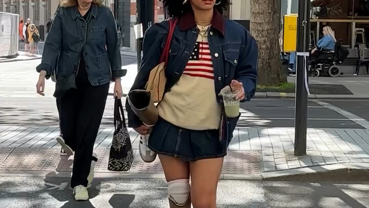 Cô ấy tự tin và xinh đẹp, thật sự quá ngầu!