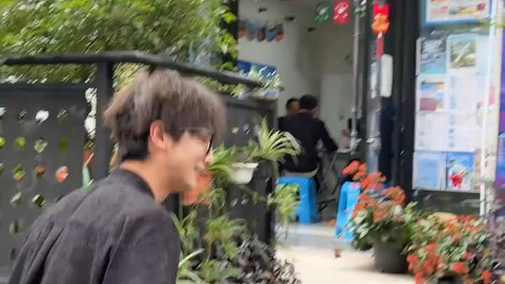 Regarding the fact that I couldn’t buy a ticket and signed up for a tour group