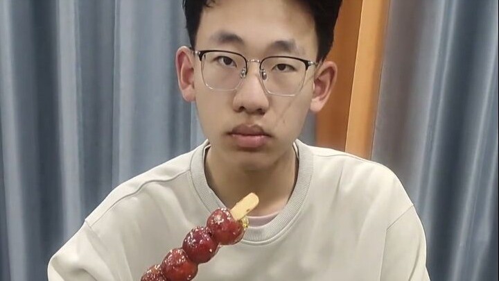 Bếp Láo Nháo: Lệ Bình