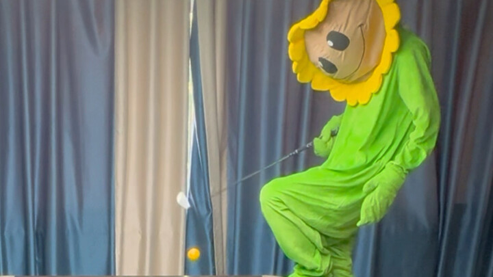 Golf, Pool… But Sunflowers!